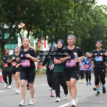 Runner Photo 3706917