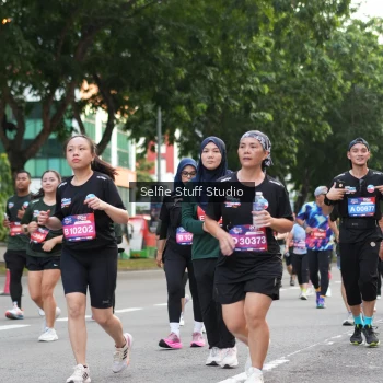 Runner Photo 3706932