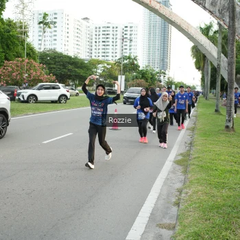 Runner Photo 3706958