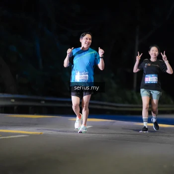 Runner Photo 3706975