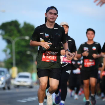 Runner Photo 3706982