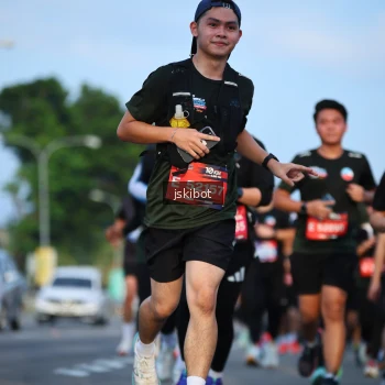 Runner Photo 3706988
