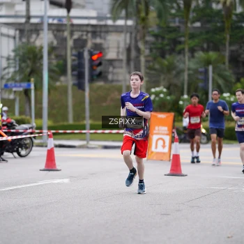 Runner Photo 3707010