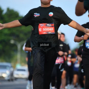 Runner Photo 3707027