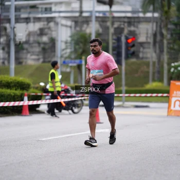 Runner Photo 3707031