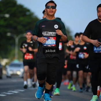 Runner Photo 3707039