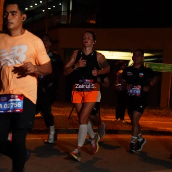 Runner Photo 3707040