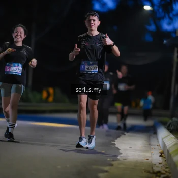 Runner Photo 3707046