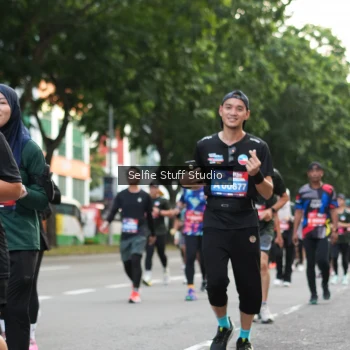 Runner Photo 3707054