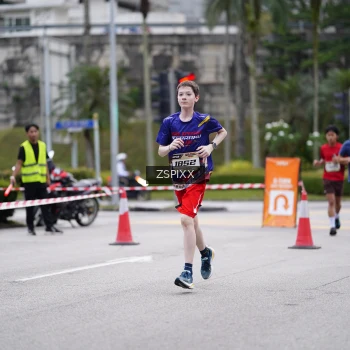 Runner Photo 3707059