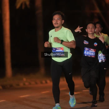 Runner Photo 3707066