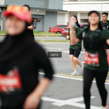 Runner Photo 3707072