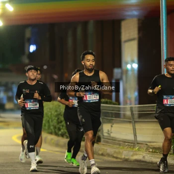 Runner Photo 3707074