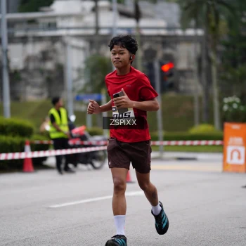 Runner Photo 3707086