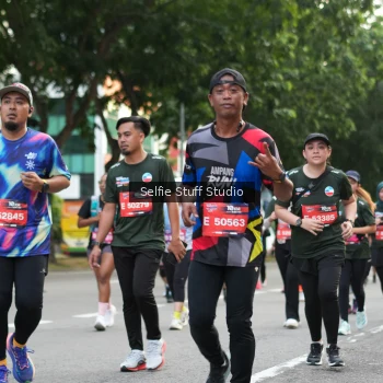 Runner Photo 3707087