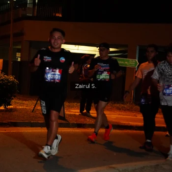 Runner Photo 3707114