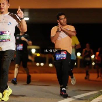 Runner Photo 3707115