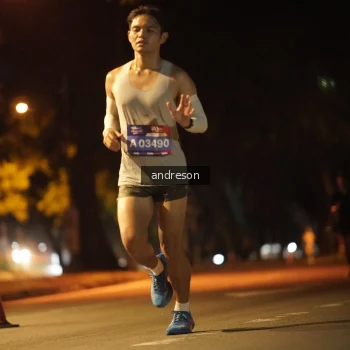 Runner Photo 3707123