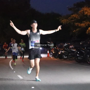 Runner Photo 3707130
