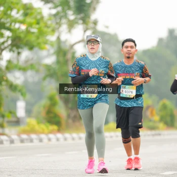 Runner Photo 3707165
