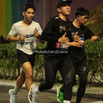 Runner Photo 3707170