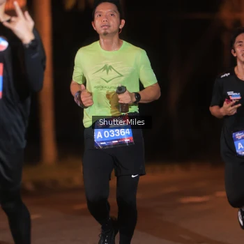 Runner Photo 3707171