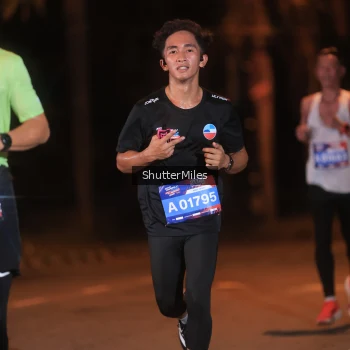 Runner Photo 3707216