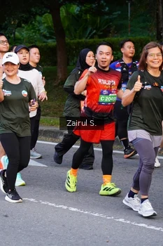 Runner Photo 3707254