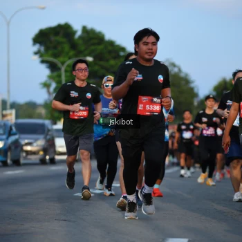 Runner Photo 3707268