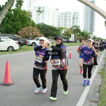 Runner Photo 3707273