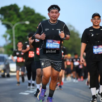 Runner Photo 3707301