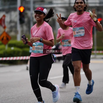 Runner Photo 3707375