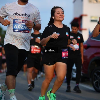Runner Photo 3707376