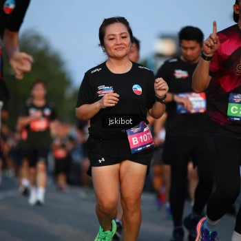 Runner Photo 3707383