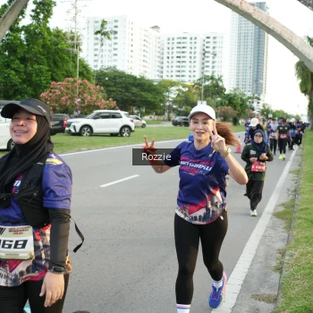 Runner Photo 3707385