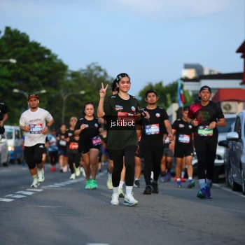 Runner Photo 3707427