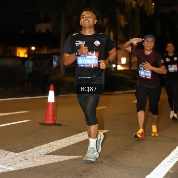 Runner Photo 3707470