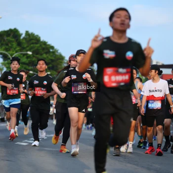 Runner Photo 3707499