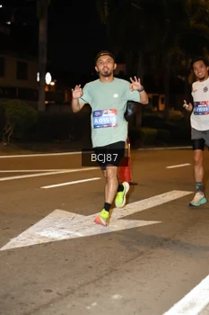 Runner Photo 3707519