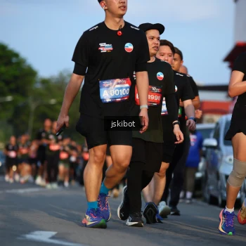 Runner Photo 3707544