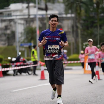 Runner Photo 3707566