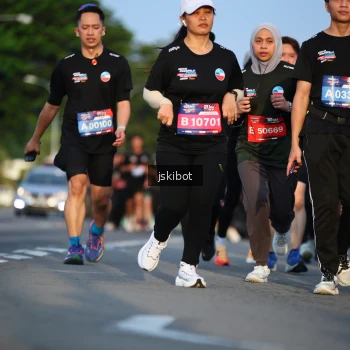 Runner Photo 3707572