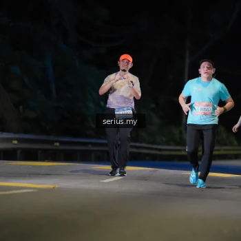 Runner Photo 3707574