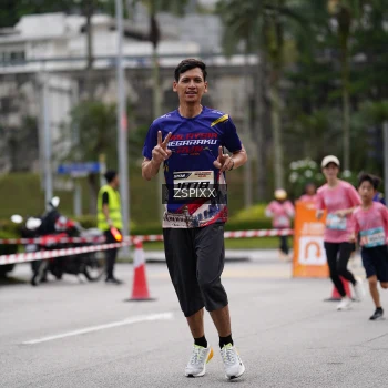 Runner Photo 3707577