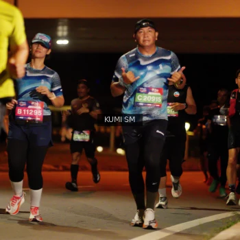 Runner Photo 3707578