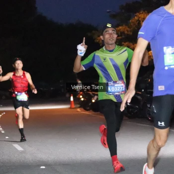 Runner Photo 3707604