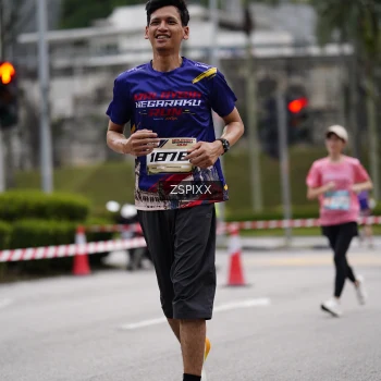 Runner Photo 3707612