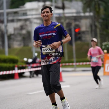 Runner Photo 3707618