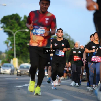 Runner Photo 3707622