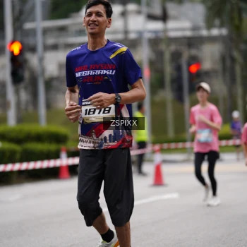 Runner Photo 3707640